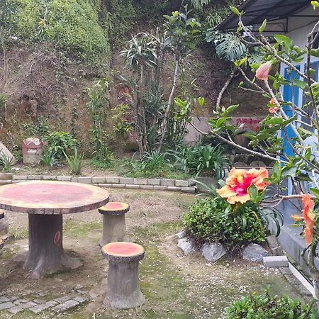 ALORA BUDGET Inn Tanah Rata Bagian luar foto