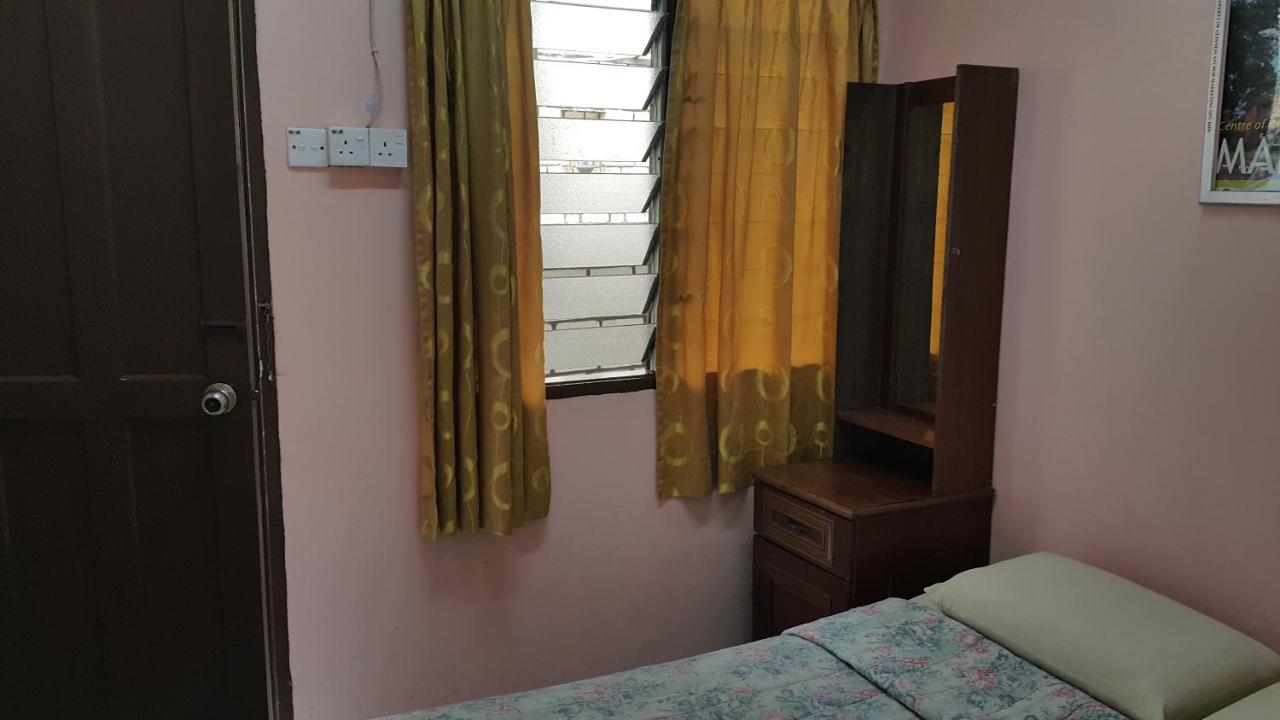 ALORA BUDGET Inn Tanah Rata Bagian luar foto